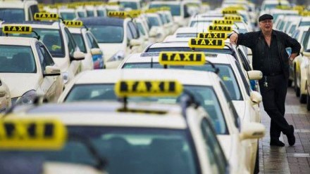забастовка таксистов в Москве